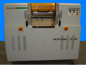 Rondol Technology Ltd.公司Rotomill Lab – Two Roll Mill Electric Heating Model: 150/300 Rotomill雙輥機