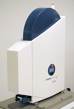 Automatic Adhesive Component and Label Applicators AEvo 自動貼片機 AEvo